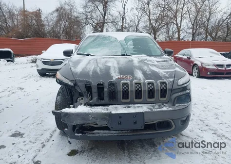 2016 Jeep Cherokee 75Th Anniversary from USA, damaged, VIN 1C4PJMCS4GW276883